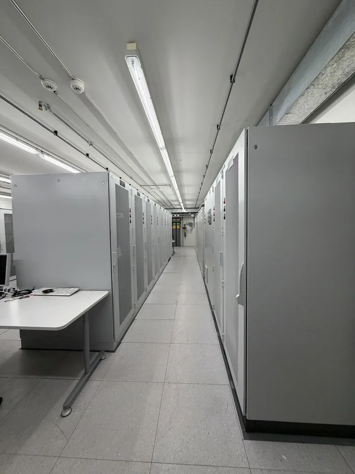 Grosser Lagerraum mit top Infrastruktur in Zug zu vermieten – Foto 2 von 5