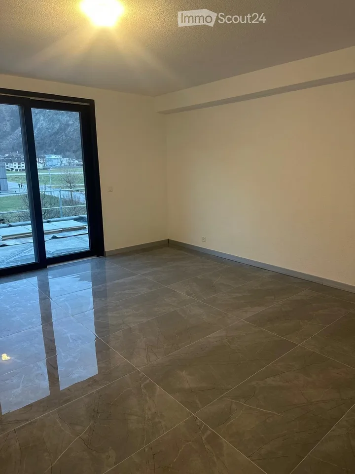 Traumhafte 2.5 Zimmerwohnung ERSTVERMIETUNG – Foto 3 von 5
