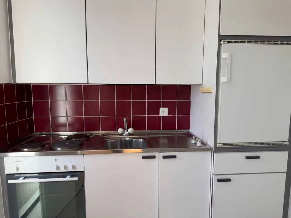 2 Zimmerwohnung im Herzen von Biel – photo 4 of 6