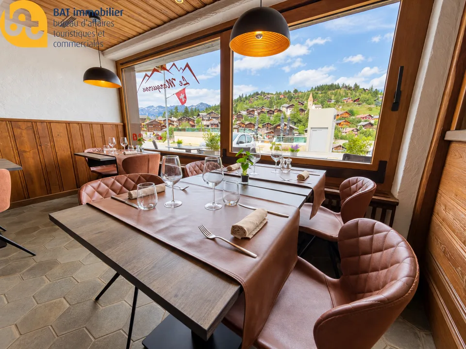 Café-Restaurant Le Margueron - Zentrale Lage in Vercorin – Foto 6 von 13