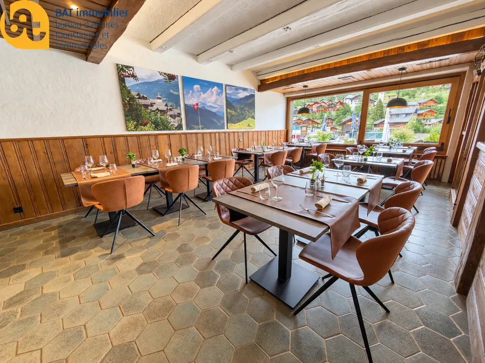 Café-Restaurant Le Margueron - Zentrale Lage in Vercorin – Foto 4 von 13