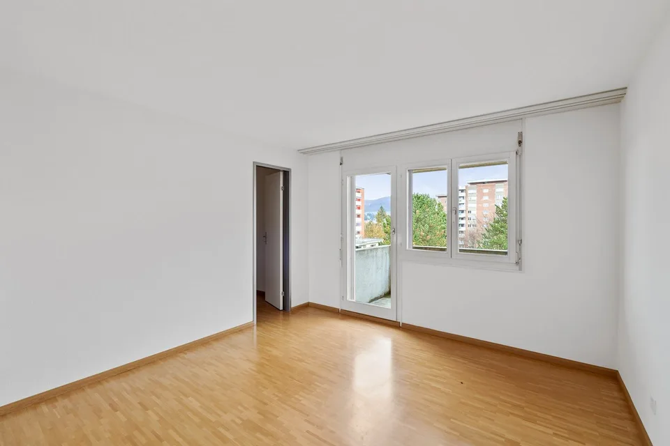 Grosszügigie 2 1/2-Zimmerwohnung – Foto 8 von 13