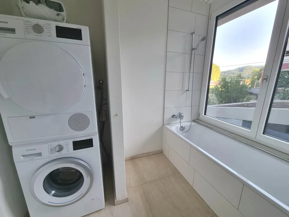 lichtdurchflutete 2.5 Zimmerwohnung zu vermieten – Foto 7 von 10