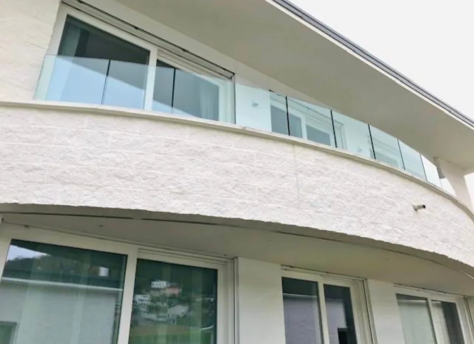 Villa jumelée exclusive de haut standing avec jardin – photo 12 sur 13