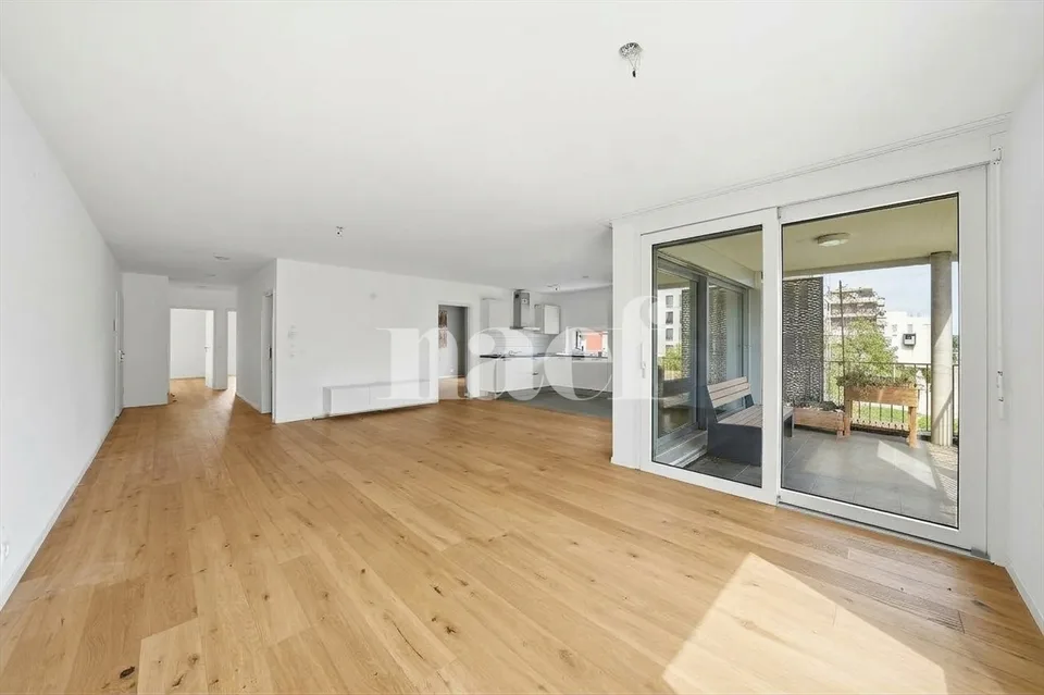 5.5 Zimmer Wohnung in Gland – Foto 3 von 6