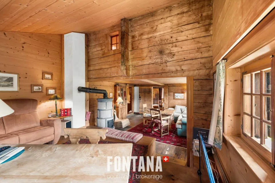 AUTHENTIC CHALET DATING FROM 1840 - LES DIABLERETS – photo 10 of 30