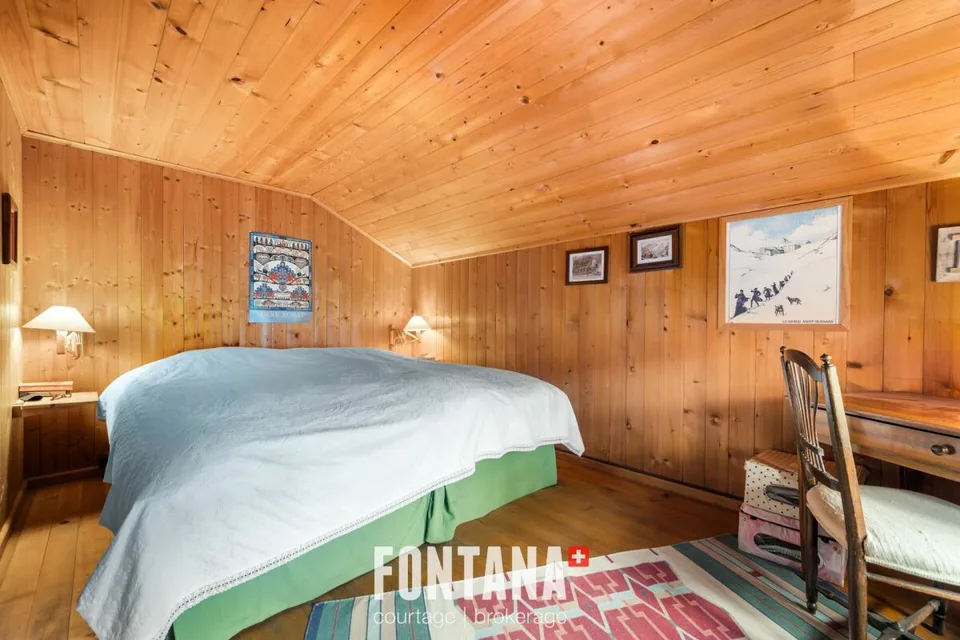 AUTHENTIC CHALET DATING FROM 1840 - LES DIABLERETS – photo 24 of 30