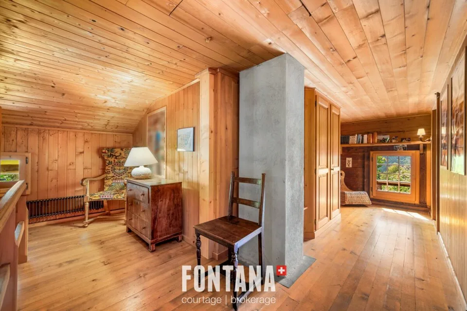 AUTHENTIC CHALET DATING FROM 1840 - LES DIABLERETS – photo 17 of 30