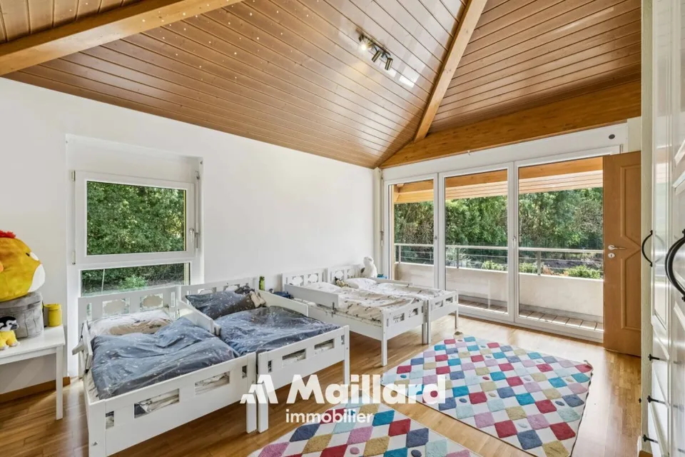 Villa individuale spaziosa di 6,5 locali – foto 12 di 15
