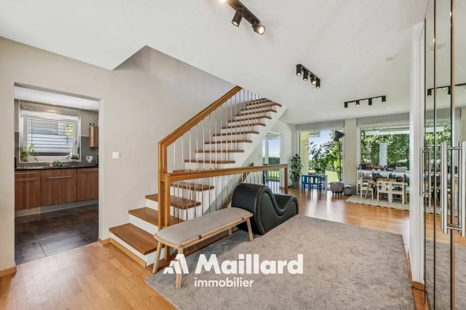 Villa individuale spaziosa di 6,5 locali – foto 4 di 15