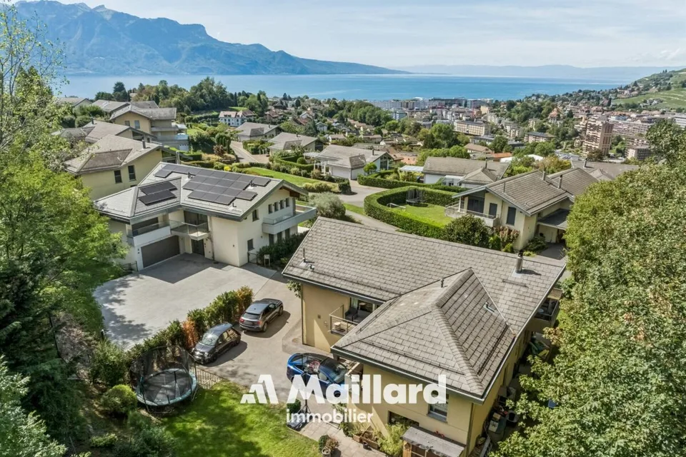 Villa individuale spaziosa di 6,5 locali – foto 2 di 15