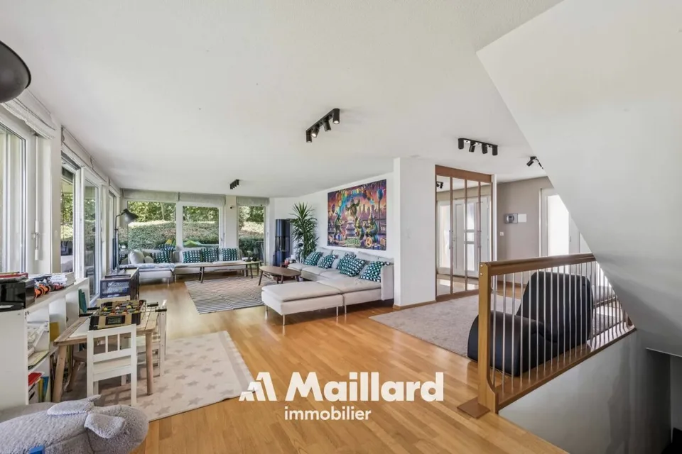 Villa individuale spaziosa di 6,5 locali – foto 3 di 15