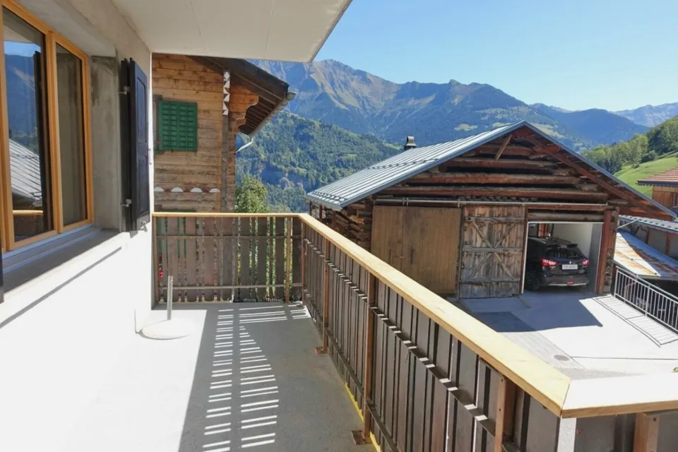 Casa a due famiglie con due appartamenti di 4,5 locali, appartamento n. 1 – foto 7 di 13