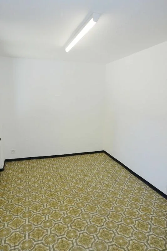 Casa a due famiglie con due appartamenti di 4,5 locali, appartamento n. 1 – foto 13 di 13