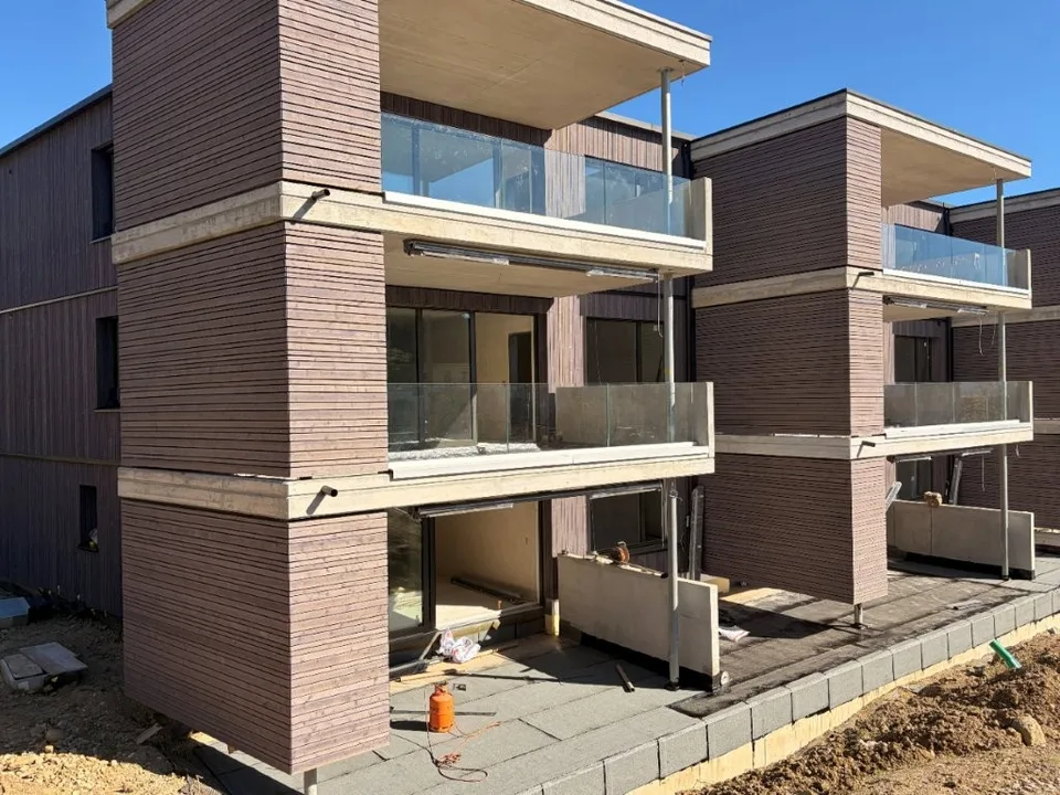 Appartement neuf de 4,5 pièces à emplacement central à Beinwil am See – photo 2 sur 5