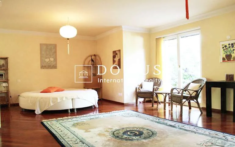 Villa mit großem Park und 3 Pferdeboxen – Foto 9 von 13