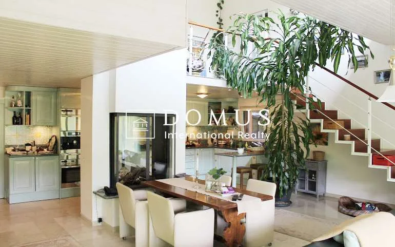 Villa mit großem Park und 3 Pferdeboxen – Foto 5 von 13