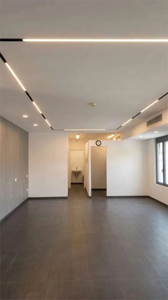 Helles Gewerbeobjekt von 110 m² zur Miete – Foto 5 von 8