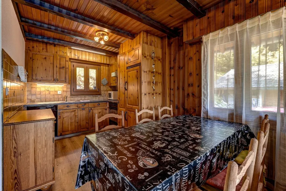 Charmantes Chalet in der Nähe der Seilbahn – Foto 8 von 13