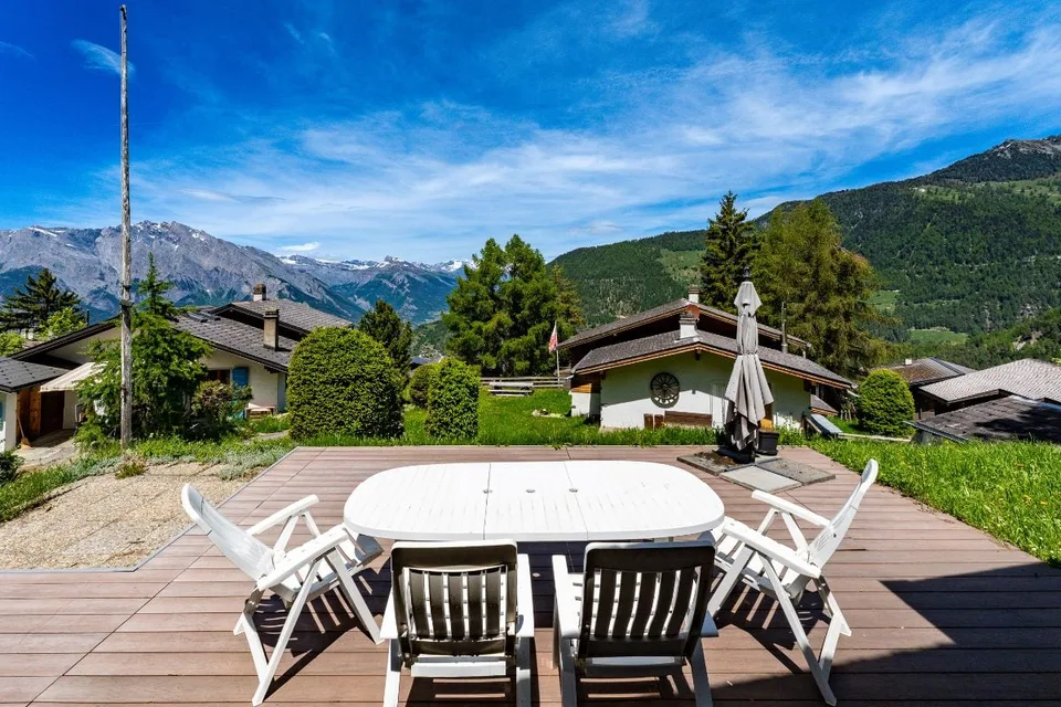 Charmantes Chalet in der Nähe der Seilbahn – Foto 3 von 13