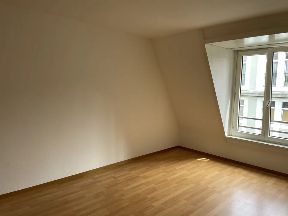 2 Zimmer Wohnung in La Chaux-de-Fonds – Foto 2 von 7