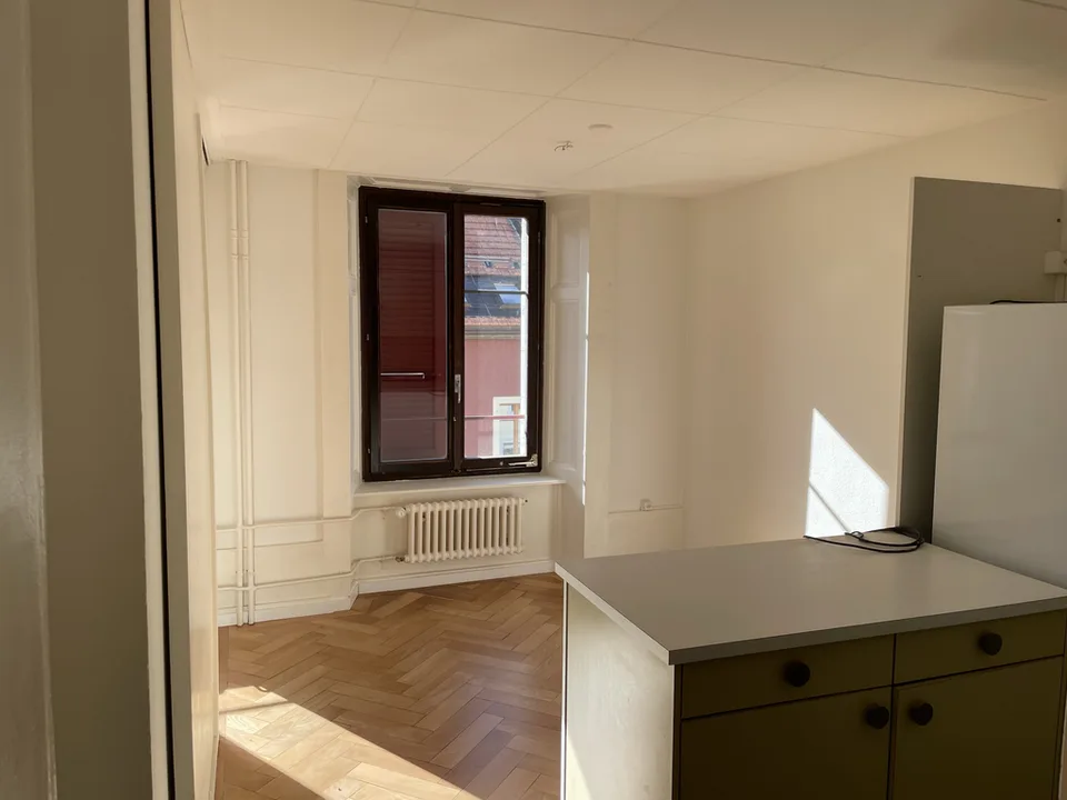 4.5 Zimmer Wohnung in La Chaux-de-Fonds – Foto 3 von 11