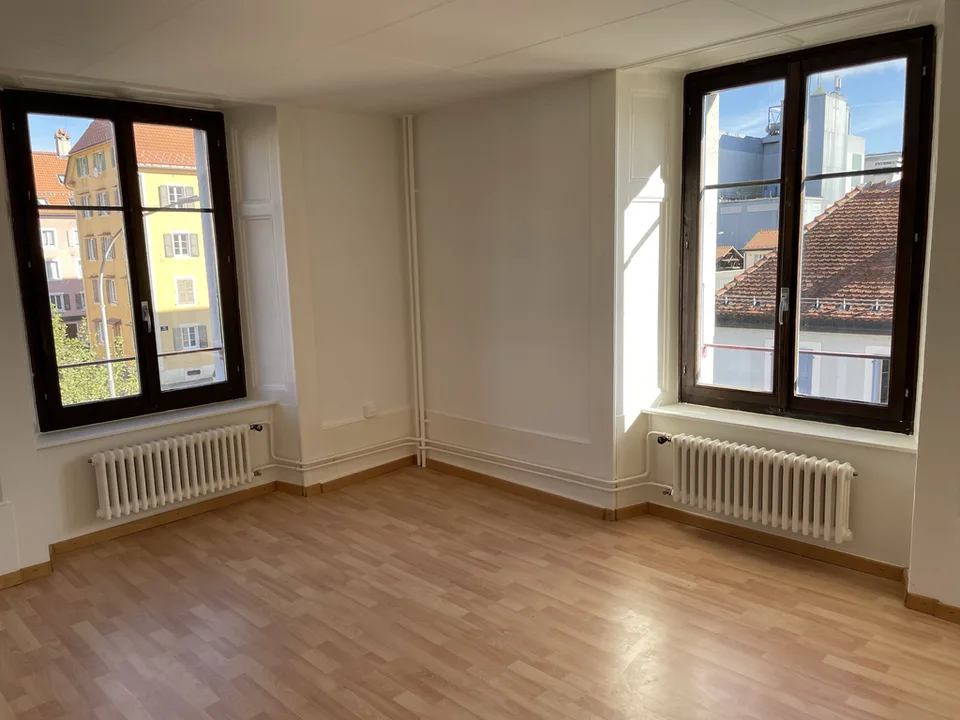 4.5 Zimmer Wohnung in La Chaux-de-Fonds – Foto 4 von 11