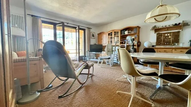 Appartamento con terrazza panoramica piscina e splendida vista lago – foto 6 di 20