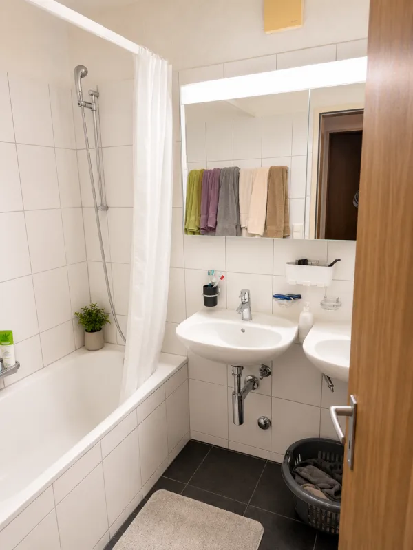 Charmante 3.5-Zimmer-Wohnung mit Balkon – Foto 6 von 7