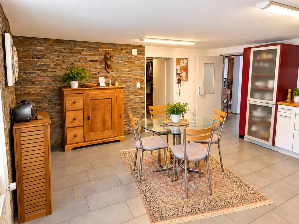 Grosszügige 4.5 Zimmer Wohnung – Foto 4 von 10