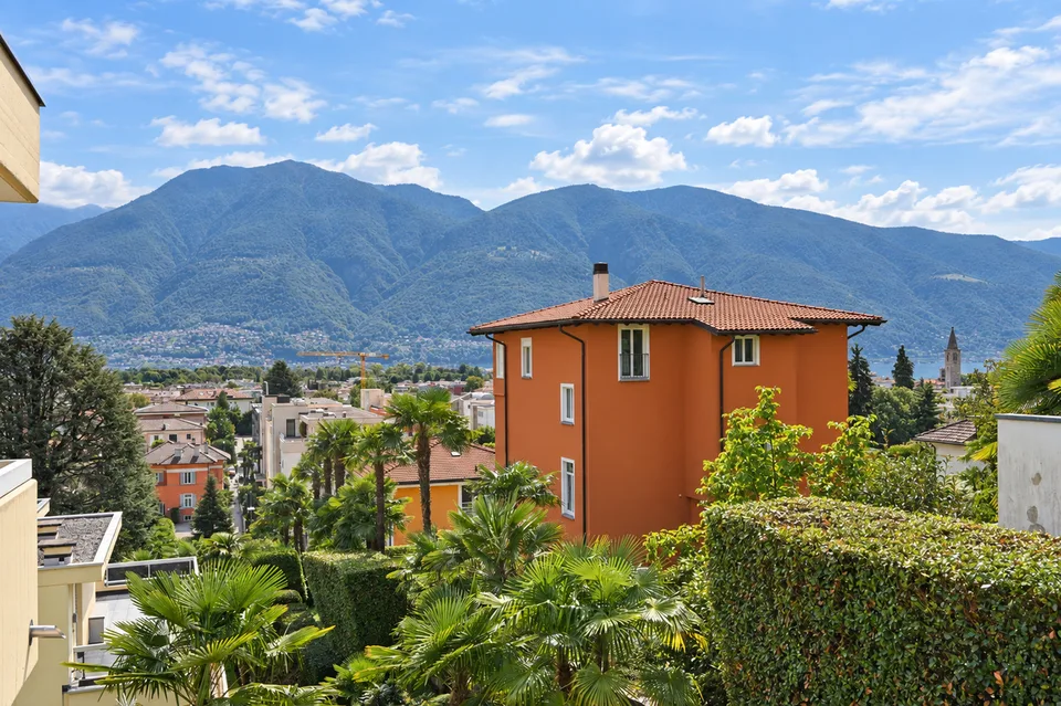 IHR ZWEITWOHNSITZ IM HERZEN VON ASCONA - TERRASSE MIT FREIEM AUSBLICK – Foto 5 von 12