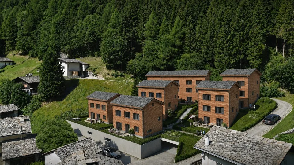 8 nuove case unifamiliari (A2) per la prima abitazione. Costruzione in legno contemporanea, pianificata con cura nel piccolo ensemble Bim Chrützchappeli. – foto 4 di 4
