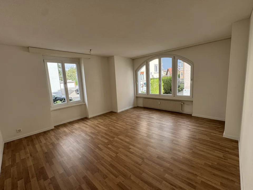 Geräumige 4.5-Zimmer-Wohnung im Erdgeschoss in Arbon – Foto 6 von 8