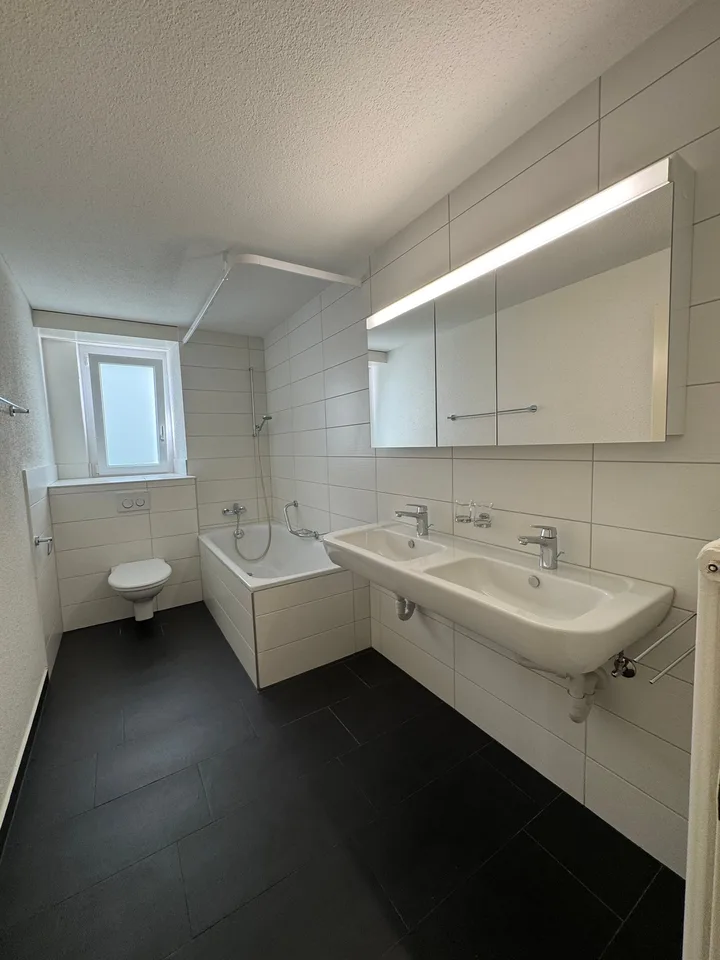 Geräumige 4.5-Zimmer-Wohnung im Erdgeschoss in Arbon – Foto 8 von 8