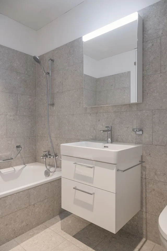 Cercasi inquilino - Appartamento nuovo Living 2 area Riverside – foto 3 di 7