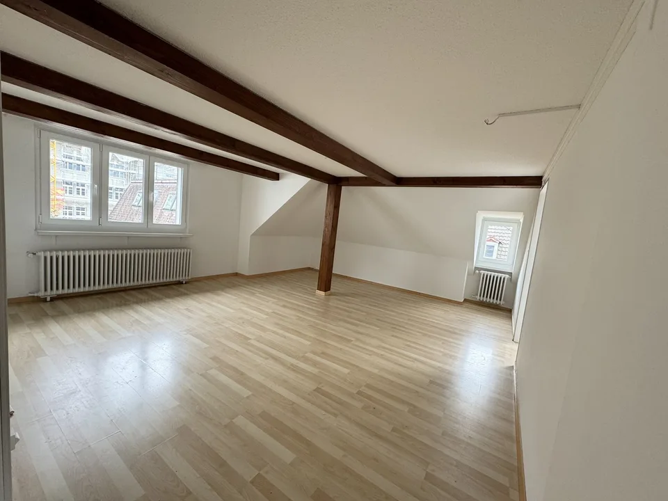 Stillvolle 4.5-Zimmerwohnung fast im Zentrum – Foto 4 von 8
