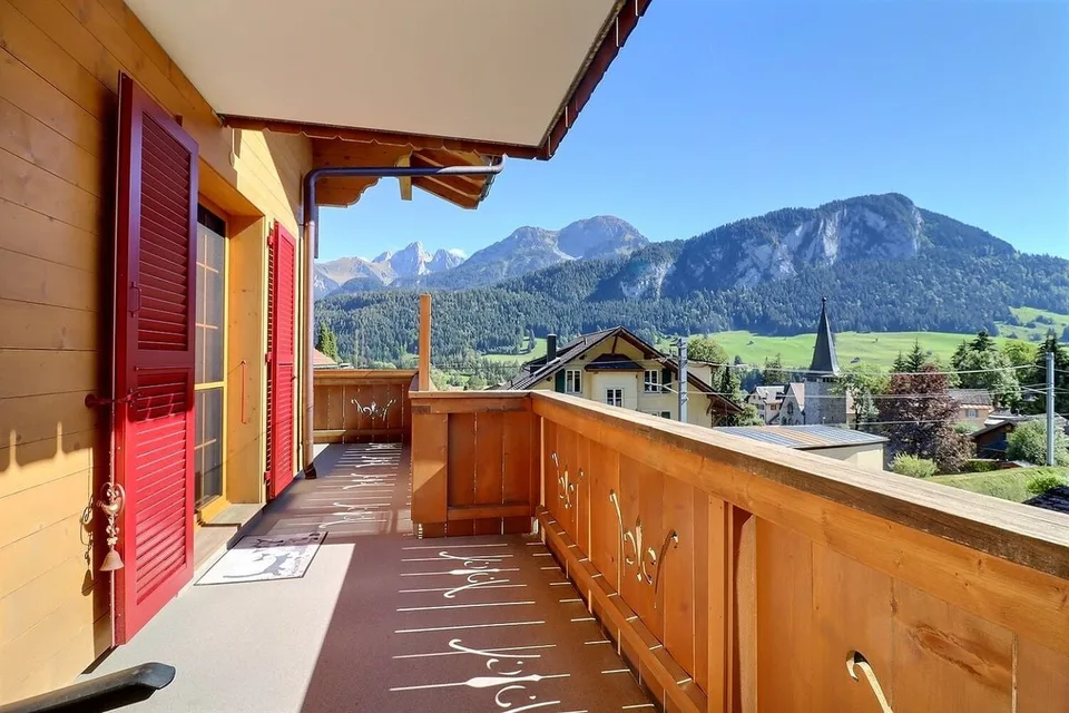 4 Zimmer Wohnung in Château-d'Oex – Foto 3 von 13