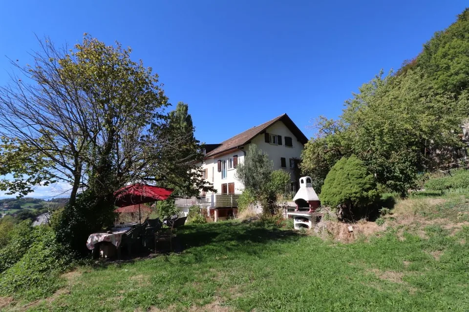 Edificio con 4 appartamenti da ristrutturare con vista panoramica eccezionale sul Lago di Ginevra e le Alpi – foto 5 di 13
