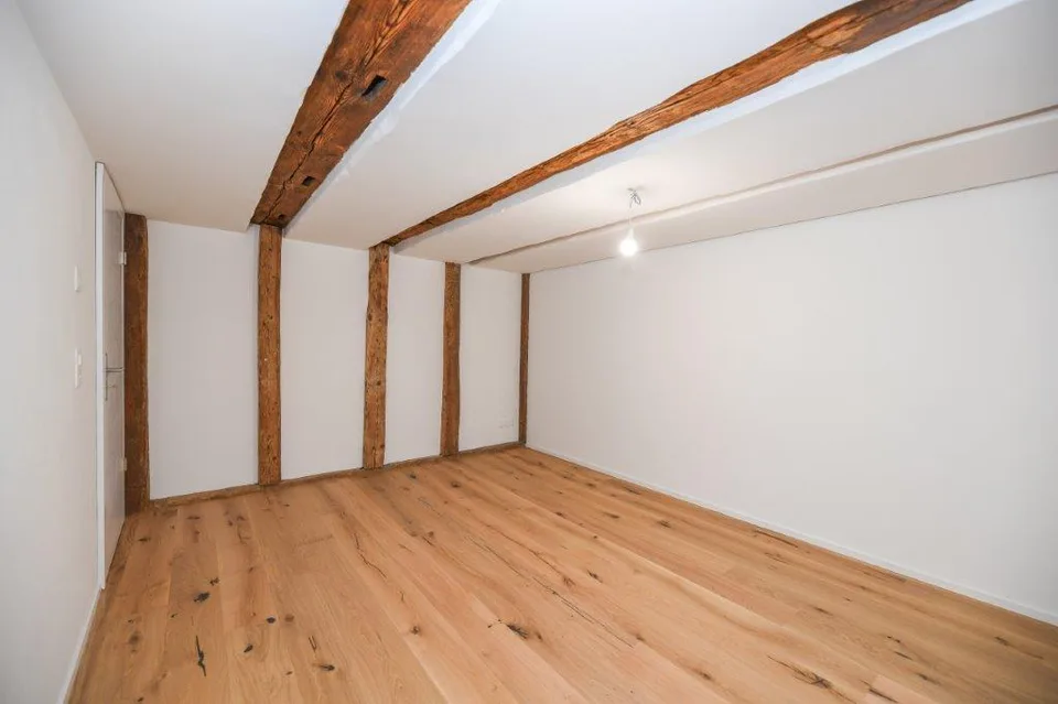 Gemütliche 2.5-Zimmer-Wohnung in Fällanden – sofort verfügbar! – Foto 8 von 9