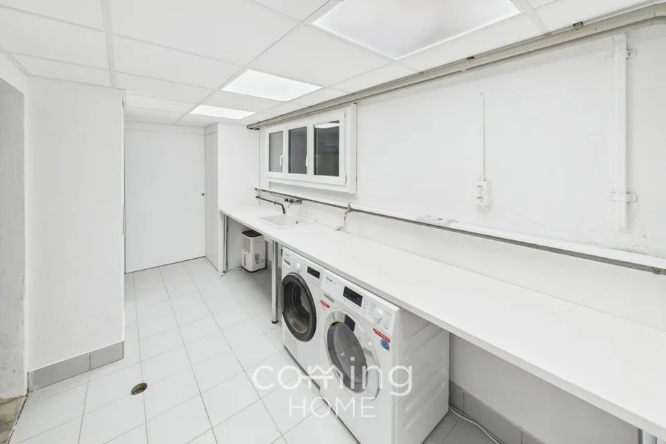 Modernisiertes 7.5-Zimmer-Einfamilienhaus mit Weitblick in Lohn-Ammannsegg – Foto 9 von 19