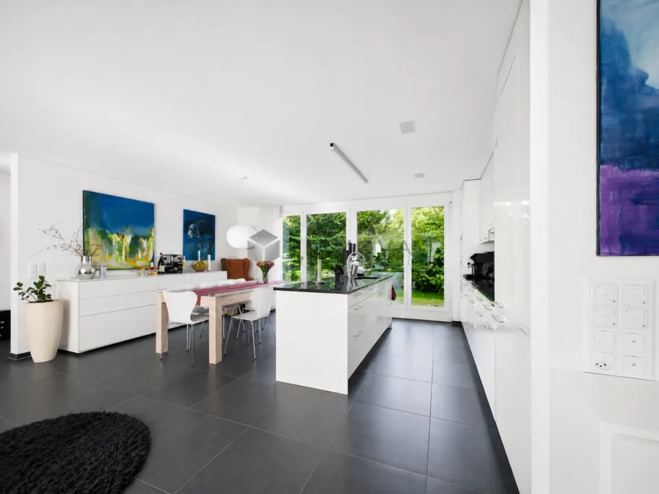 Wohnen wie im eigenen Haus 129m² auf einer Ebene mit privatem Garten – Foto 2 von 11