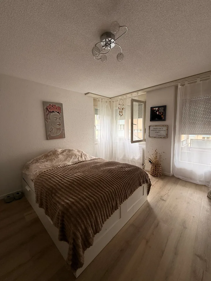 Incantevole appartamento di 3,5 locali con balcone e vista splendida a Thun – foto 6 di 11