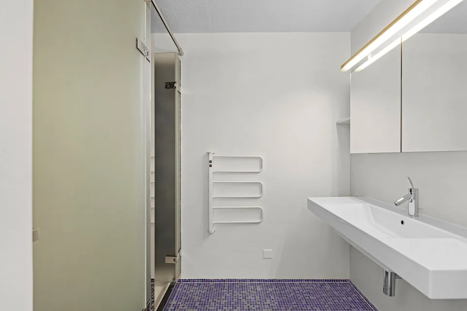 Geräumige 5.5-Zimmer-Gartenwohnung – Foto 7 von 13