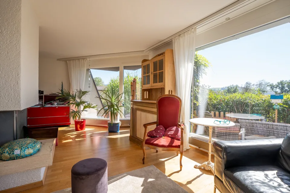Appartamento 5.5 locali - standard di proprietà - con grande giardino e bella vista – foto 4 di 18