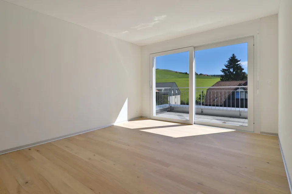 Appartements mansardés modernes avec vue panoramique à Biglen – photo 6 sur 11