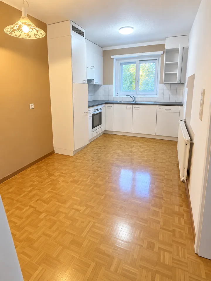 Grosszügige 2 ZWG per sofort zu vermieten – Foto 2 von 13