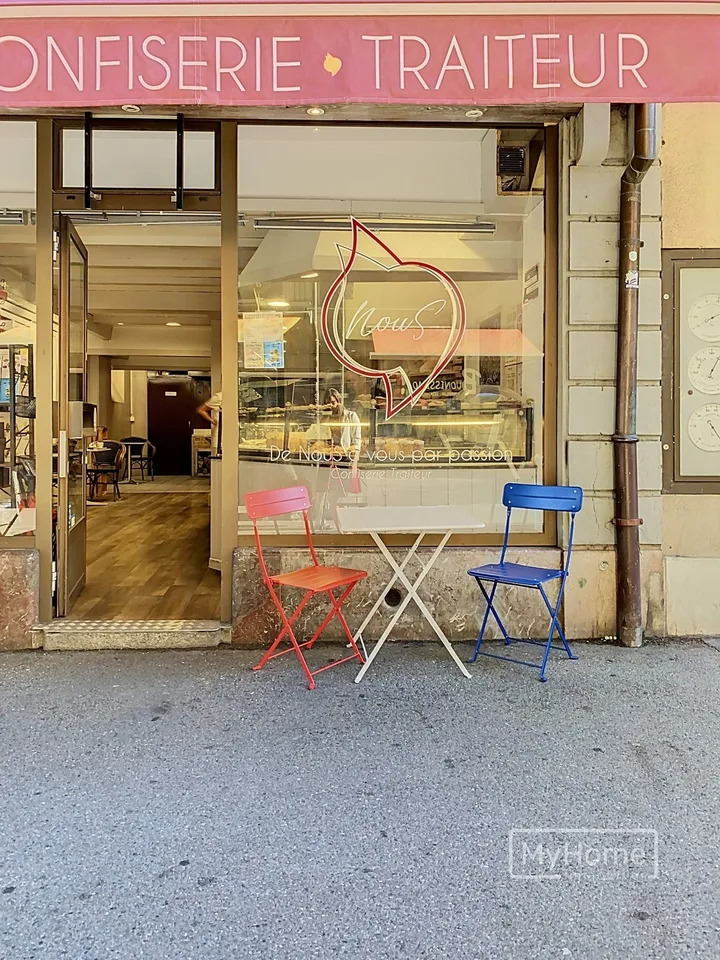 Local commercial avec laboratoire – photo 6 sur 7