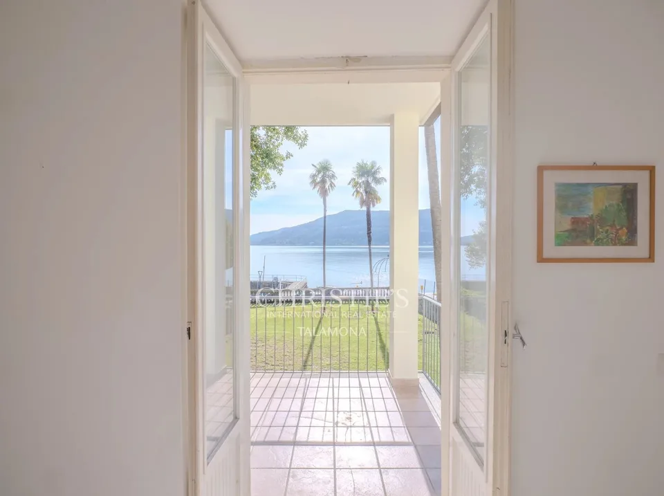 Appartamento elegante con porticato vista lago e giardino privato ad Arolo, Lago Maggiore – foto 8 di 13