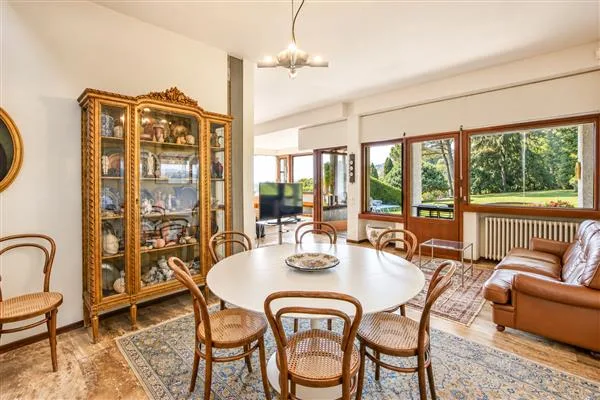 Como: Villa 7 pièces – photo 10 sur 13