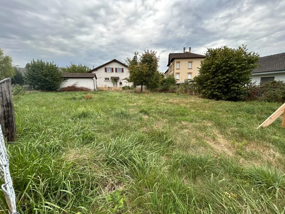 Bauplatz von ca. 500 m² im Zentrum von Courgenay – Foto 2 von 13